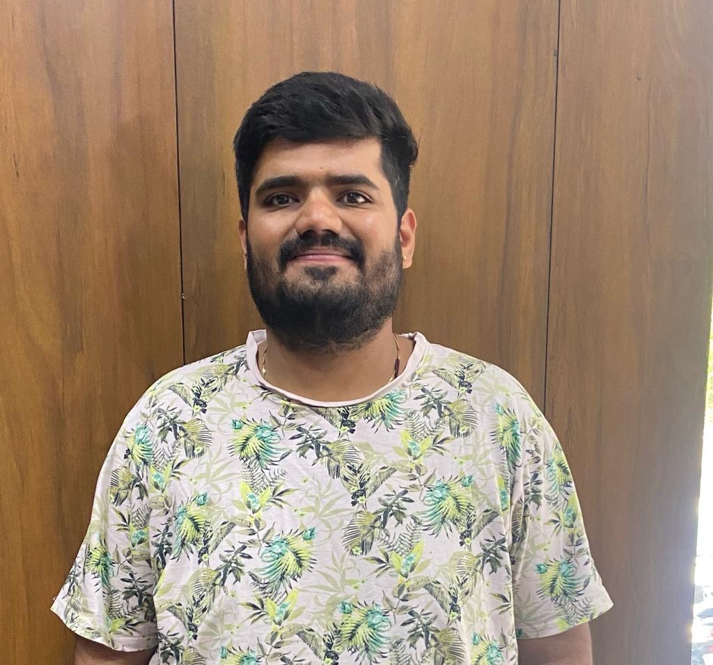 Raj  Thakkar